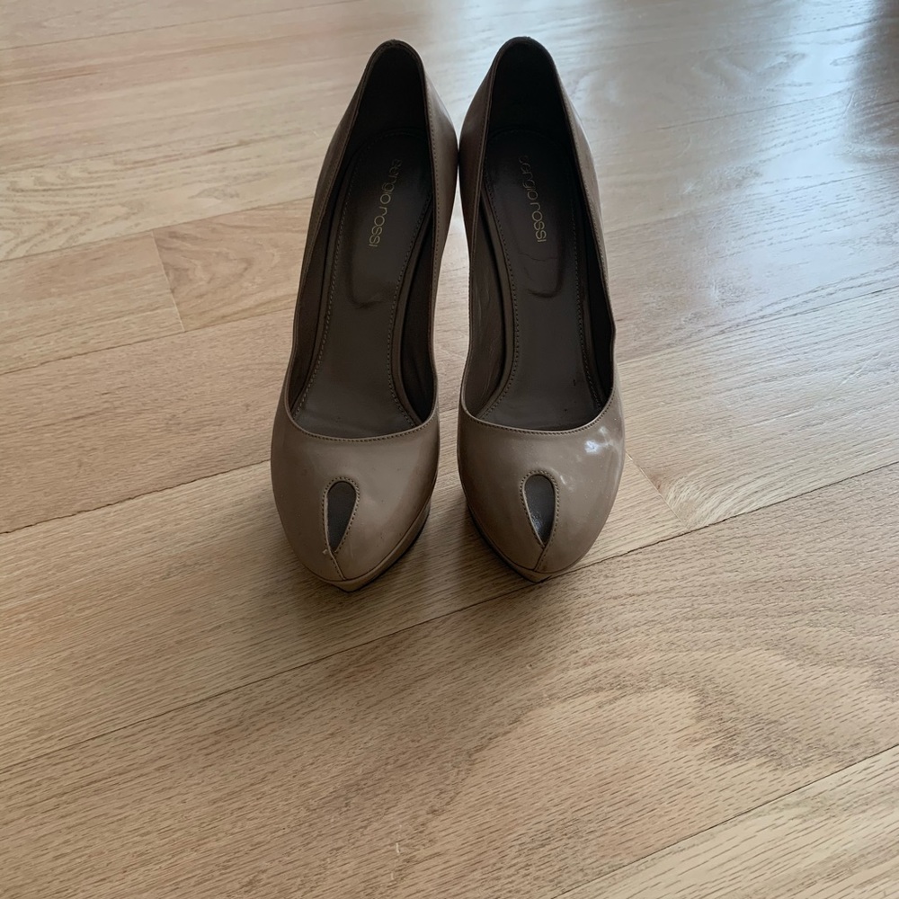 Sergio Rossi platform pumps